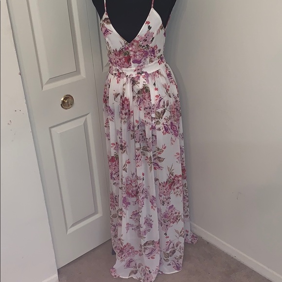 Backless Dress - Picture 1 of 5